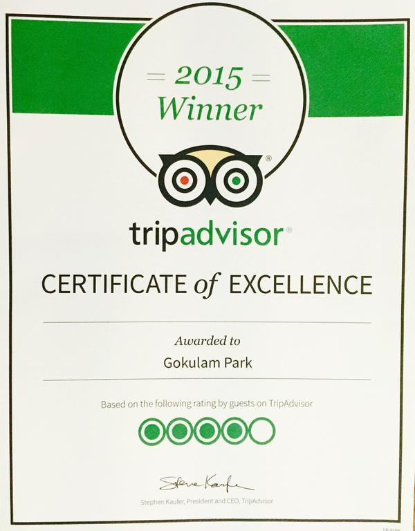 מלון Kochi Gokulam Park מראה חיצוני תמונה